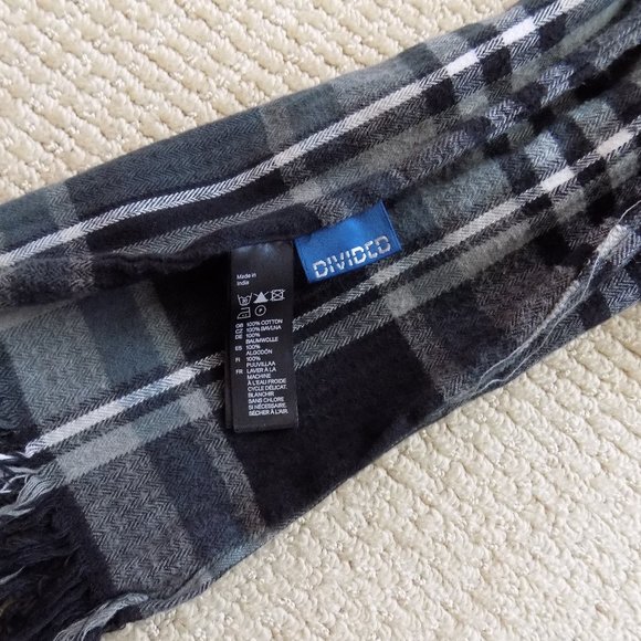 MENS DIVIDED PLAID CHECK HOUNDSTOOTH GREY SCARF - Picture 2 of 2